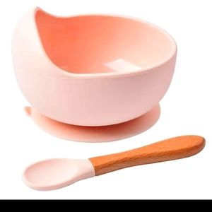 Silicone baby bowl and spoon